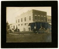 Building on Massachusetts St.