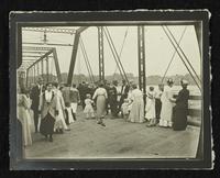 People on Massachusetts Street bridge (1903 Flood)
