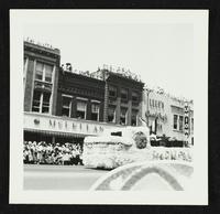 Business and Professional Women's Foundation [BPW] float (Lawrence Centennial Parade)
