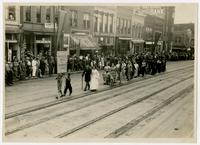 Weaver's Girls in Grandmas' clothes (75th Anniversary Historic Parade)