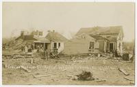 Damaged houses on Missouri Street (1911 Tornado)