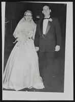 Mr. and Mrs. Paul Pankratz (Miss Phyllis Nehrbass).